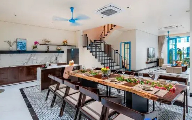 Phoenix Villas Sun Ha Long