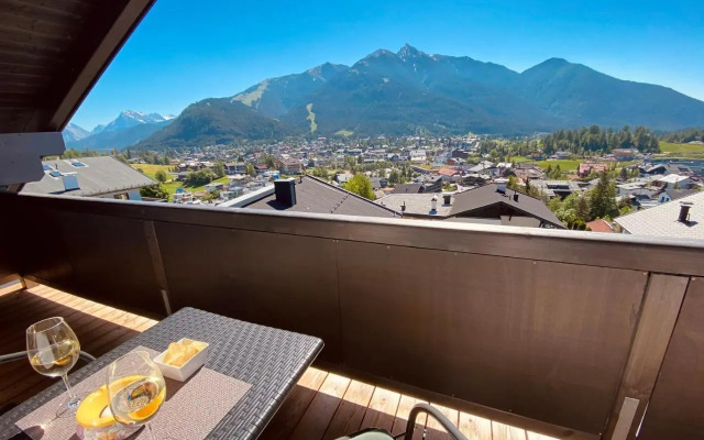 Mirador Apartments