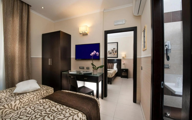 Yes Hotel