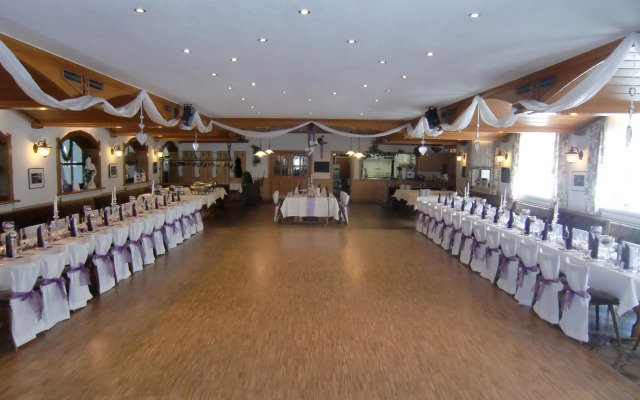 Zu Müllers Winkelhausen