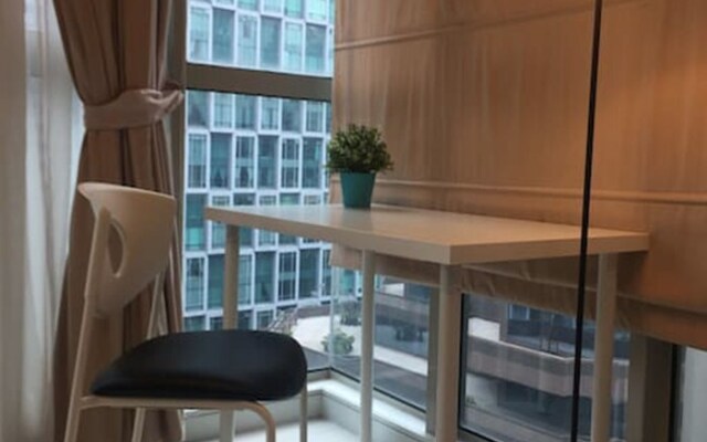 Marc Residence B12-03 by SYNC