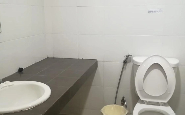 Orm Thong Apartment - SHA Plus