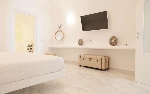 Infinity Collection Privé- Adults Only