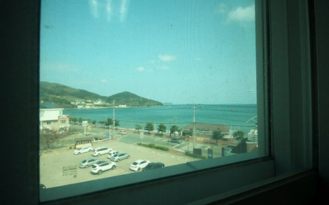 Geojedo Park Munsu Pension