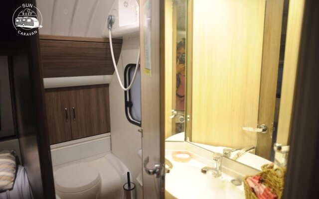 Sun Reef Caravan