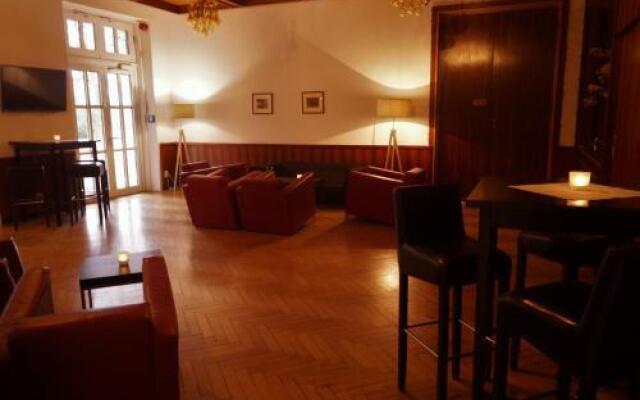 Waldhotel am See
