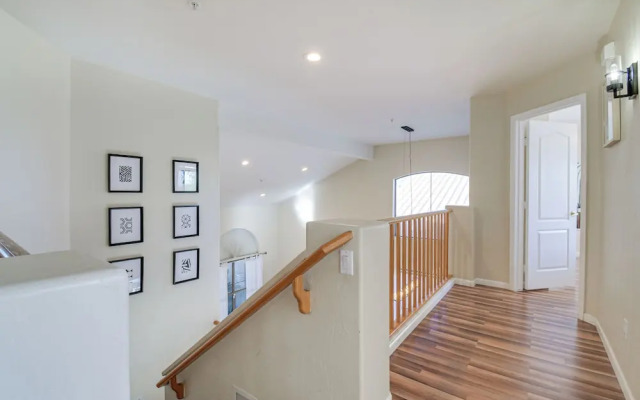 Heated Pool & Game Room: Family Home in Scottsdale