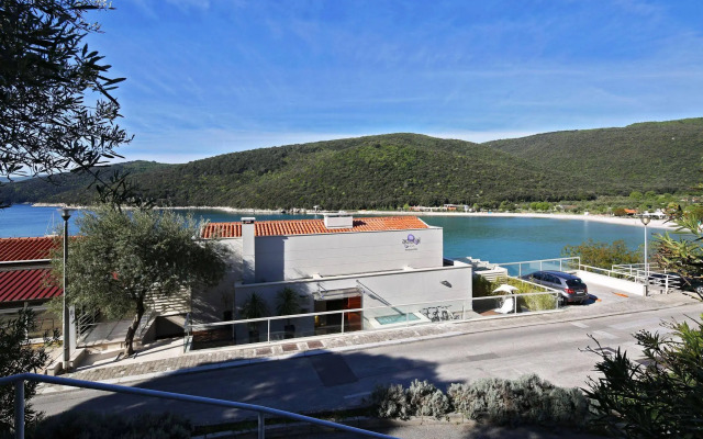 Adoral Boutique Hotel