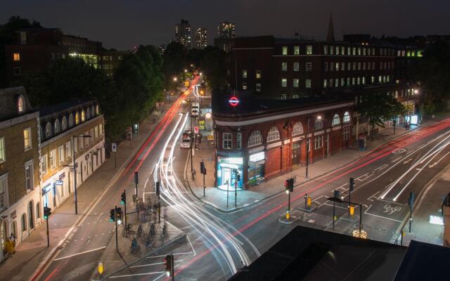 Camden Enterprise Hotel & Pub