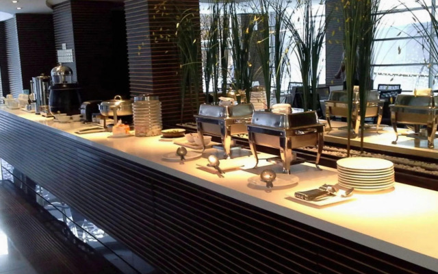 Studio One Hotel