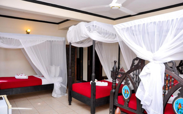 Forodhani Park Hotel