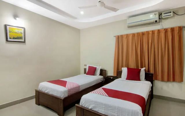 OYO 45 SilverKey Gachibowli
