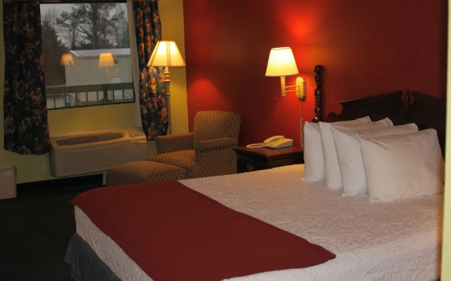 Northeast College Inn