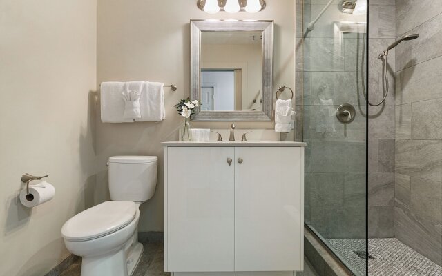 Charming Studio Near French Quarter
