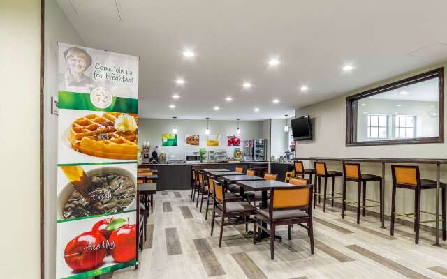 Quality Inn & Suites North Lima - Boardman