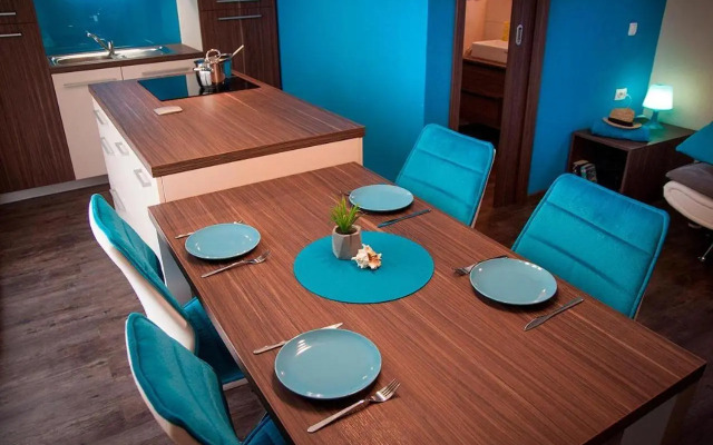 Mobile Home Sea Shell