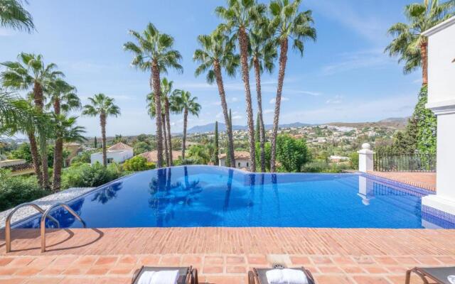 Modern Villa in Estepona With Private Pool