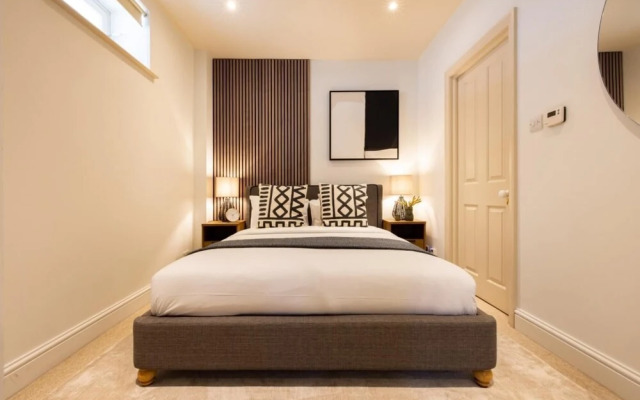 The Elephant Castle Hideaway - Stunning 1bdr Flat With Patio