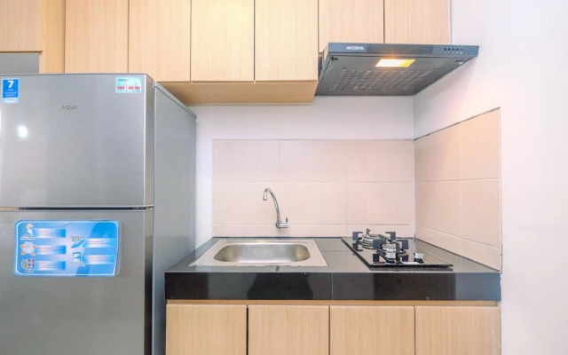 Comfort Studio The Oasis Apartment near Waterboom Cikarang