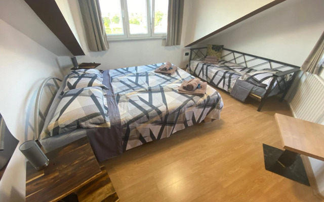 Apartment Ari - Pula, cozy with roof terrace