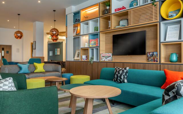 Holiday Inn Dublin Airport