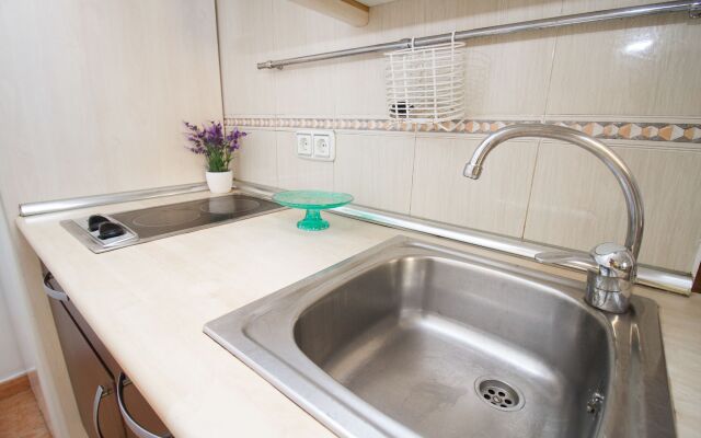 Stylish 2 bedrooms Menita by La Recepcion