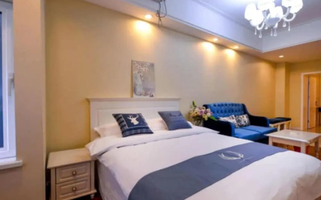 Dalian Yijia Apartment Sanba Square
