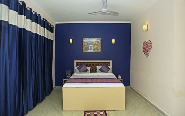 OYO 8438 DSR Residency