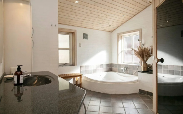 10 Person Holiday Home in Albaek