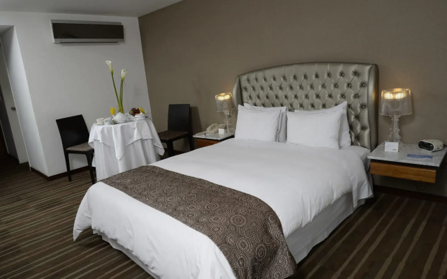 NM Lima Hotel