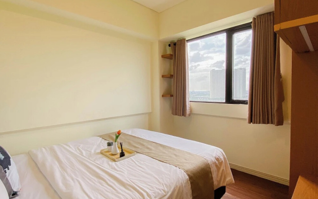 Homey And Roomy 3Br At Apartment Meikarta District 1 – Guest Rooms – Cibatu