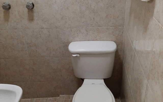 OYO Hotel Villa Hermosa