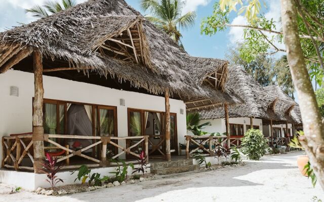 Bahati Sunset Bungalows