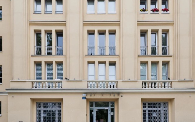 Lake Studio by Loft Affair