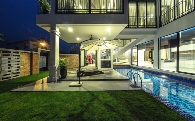 Atlantis Pool Villa Ipoh