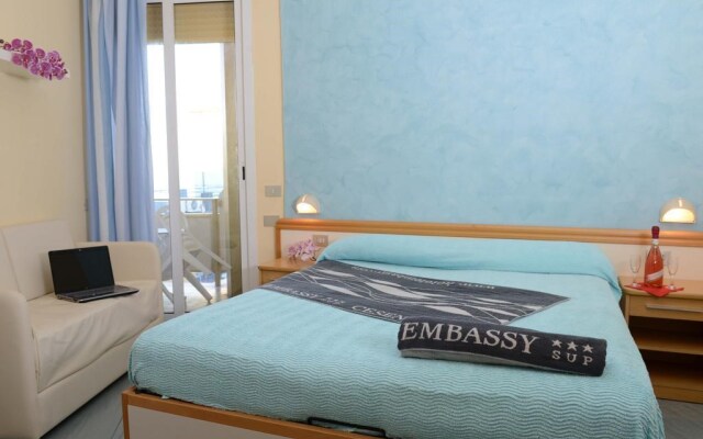 Hotel Embassy