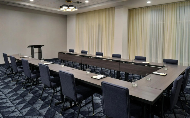 Courtyard by Marriott Raleigh Cary Crossroads
