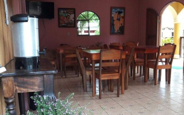 Hotel Casa Moreno - Hostel