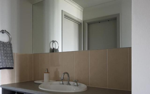 Samphire: Coorong Accommodation