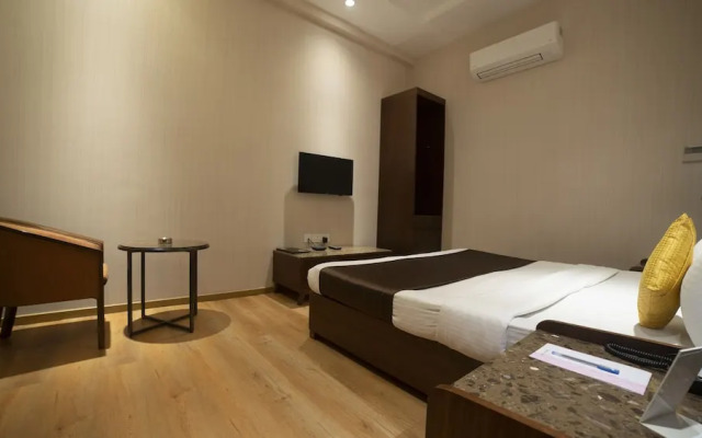 Hotel Rajhans Abhinandan