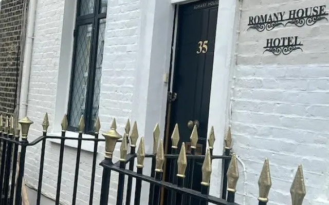 Romany House Hotel