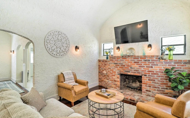 Stunning Jacksonville Getaway w/ Backyard!