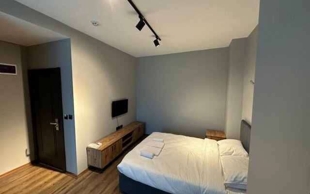Lucca Suites Hotel