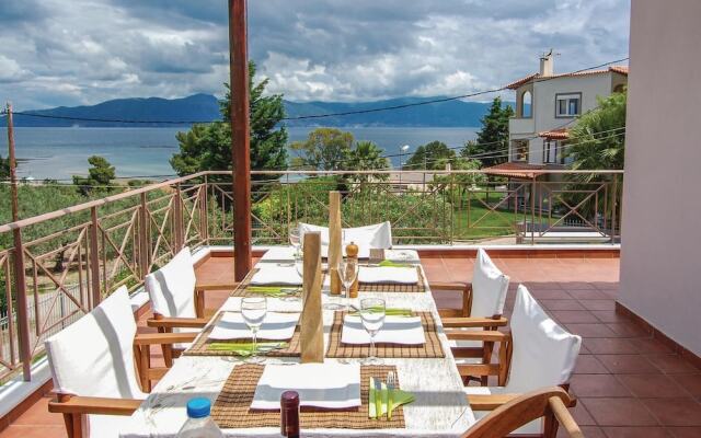Stunning Home in Livanates With 2 Bedrooms