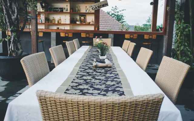 Airy Jimbaran Jepun 1 Sakura Bali
