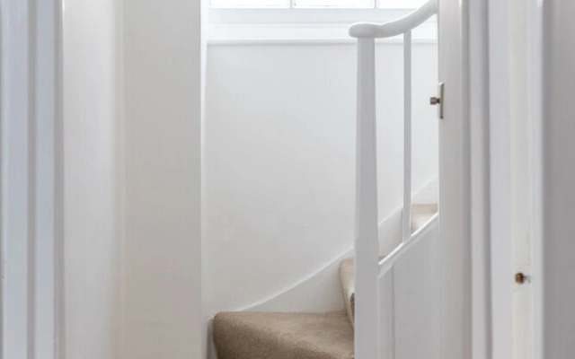 JOIVY Chic & Modern 2-Bed Flat W/ Patio In Pimlico