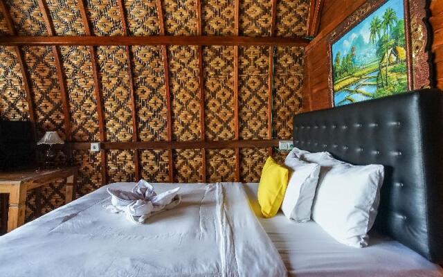 Road Beach Homestay by ZUZU