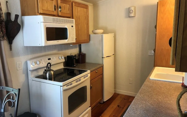 Echo Canyon Spa Resort (Adults Only)