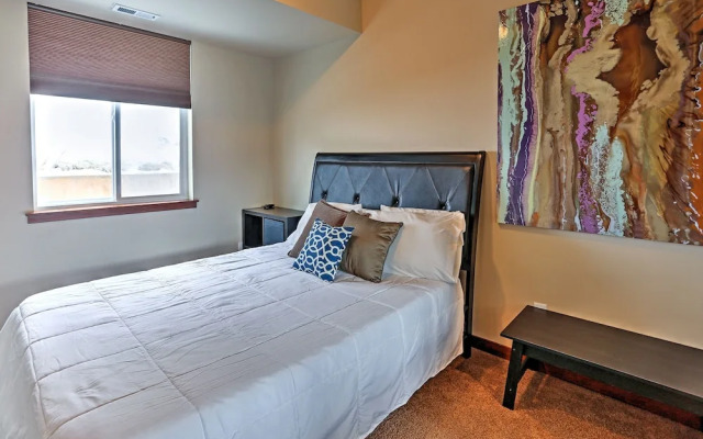 Lake Chelan 'manson Bay' Condo w/ Pool Access!