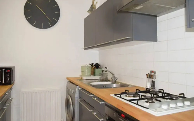 Bright 1 Bedroom Belsize Park Flat